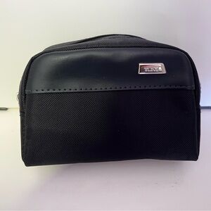 Tumi Black Toiletry Bag Delta Airlines